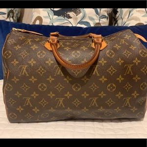 Authentic LV Speedy 35 ✨